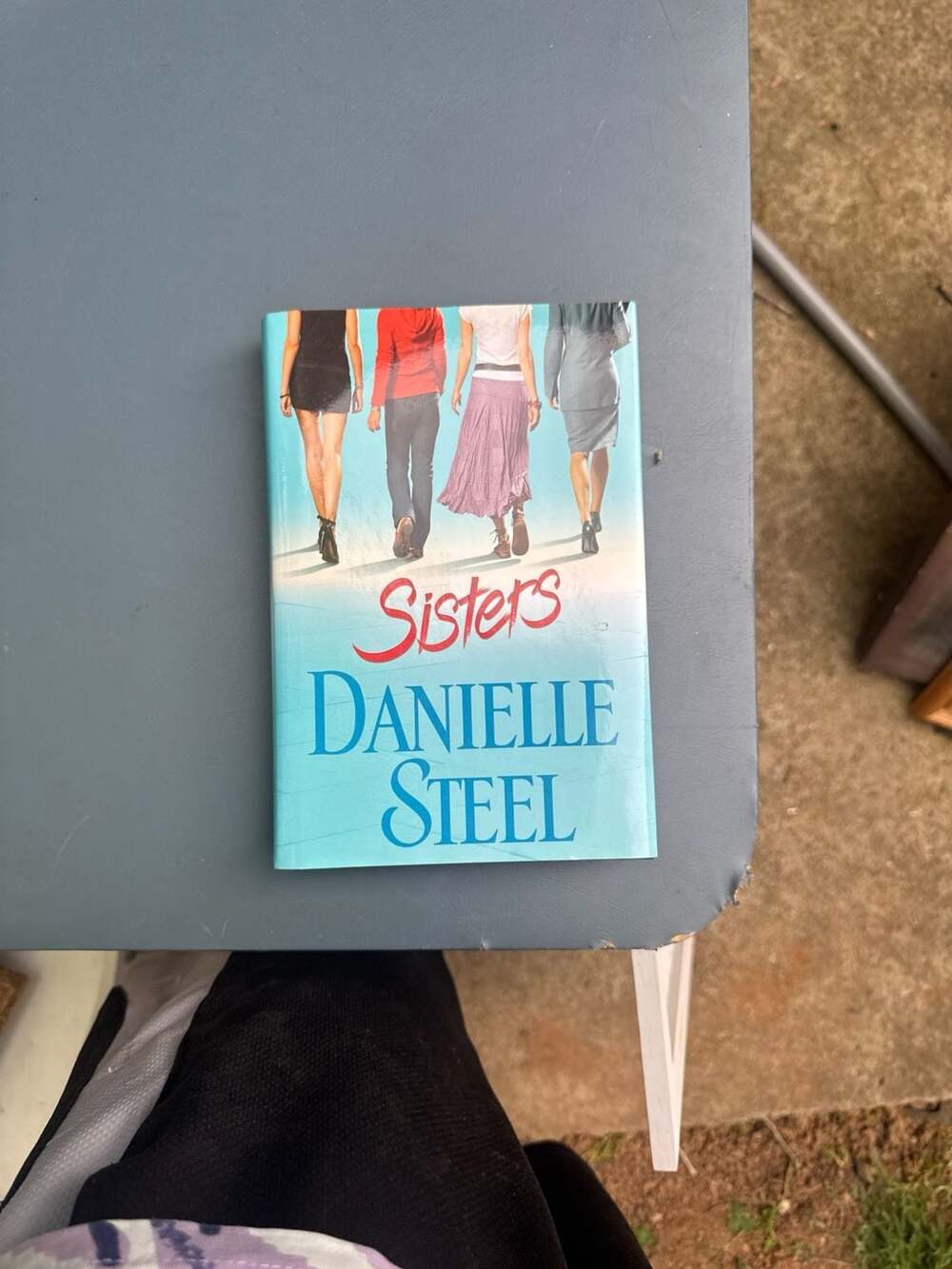 Sisters by Danielle Steel Hardcover Novel